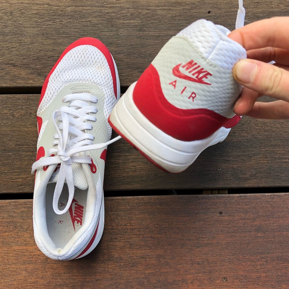 *** Nike Air Max Red & White ***